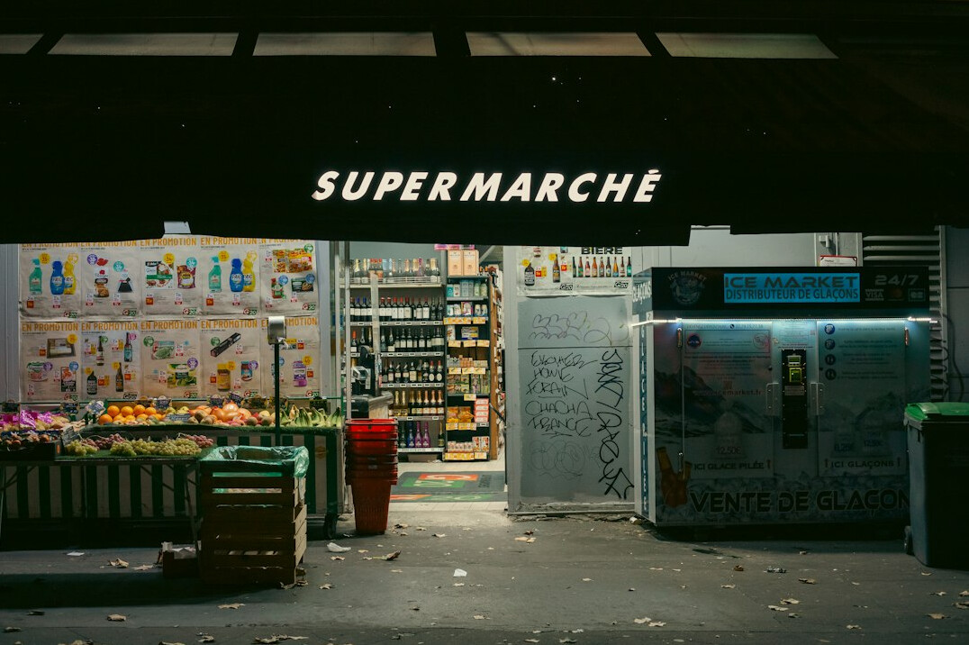 store detective watching customers